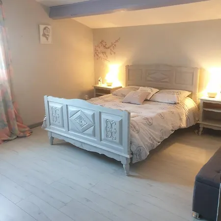 Apartment Au Pied De La Clape Vinassan